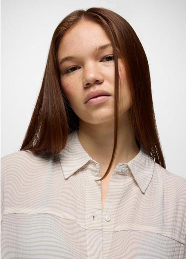 Fernie Shirt, Color: Soft White Wavee, image 3