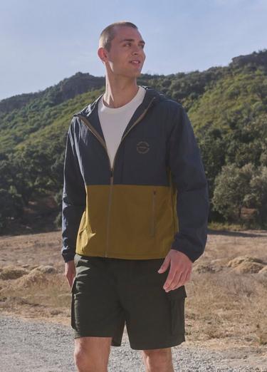 Encinitas Windbreaker, Color: Retro Olive / Stormy Night, image 8