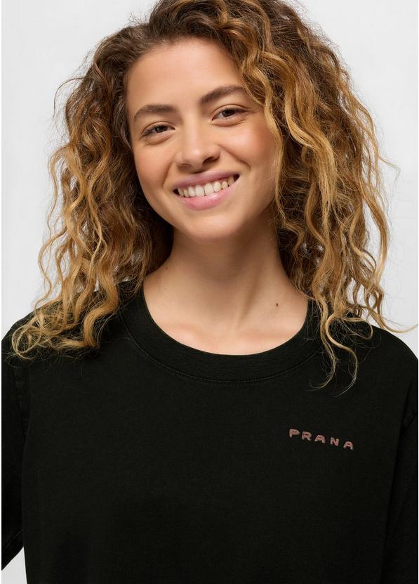 Everyday Paradise Creek Crop Graphic Tee, Color: Black, image 3