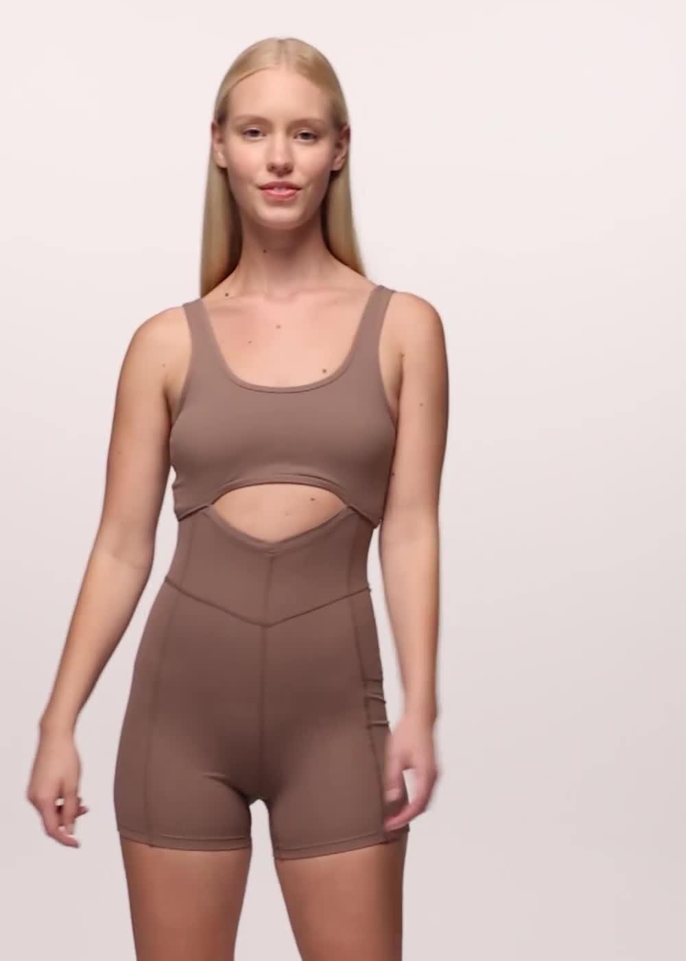 Luxara Salutations Shortie, Color: Carob