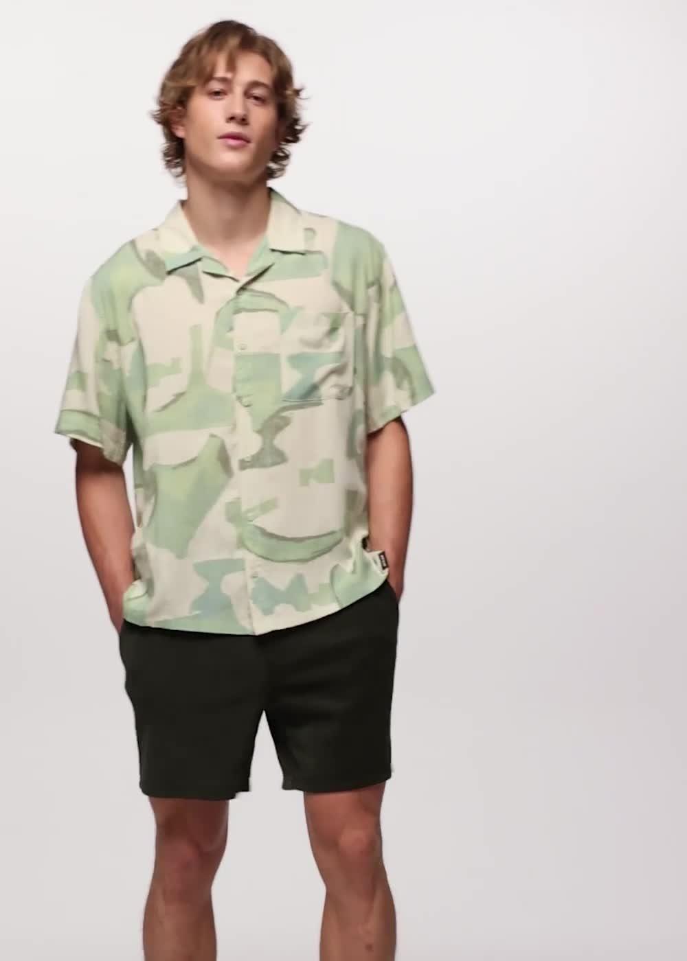 Peacepath Shirt, Color: Jasmine Lavalamp