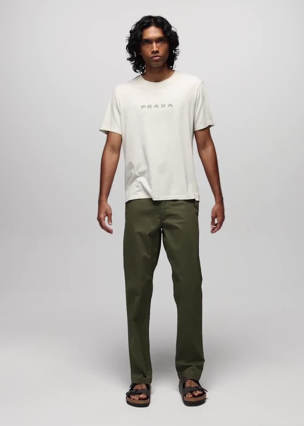 Everyday Paradise Creek Short Sleeve Graphic Tee, Color: Beach Pebble